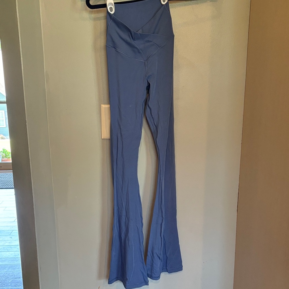 Aerie Gray High-Rise Flare Leggings